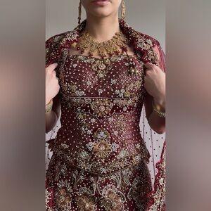 Hand-Embroidered Indian Lehenga Top (Choli) + Dupatta + Jewelry – Size S